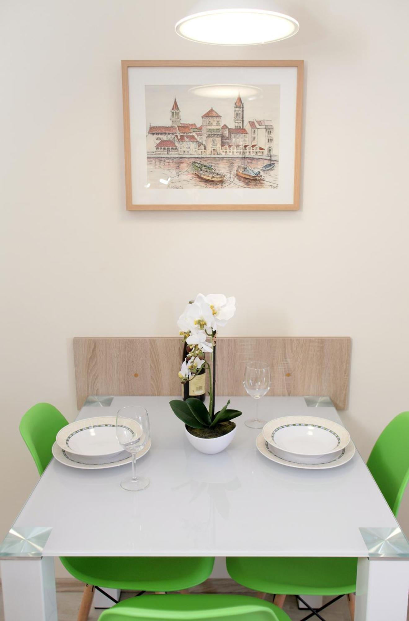 Apartments Viki Трогир Екстериор снимка