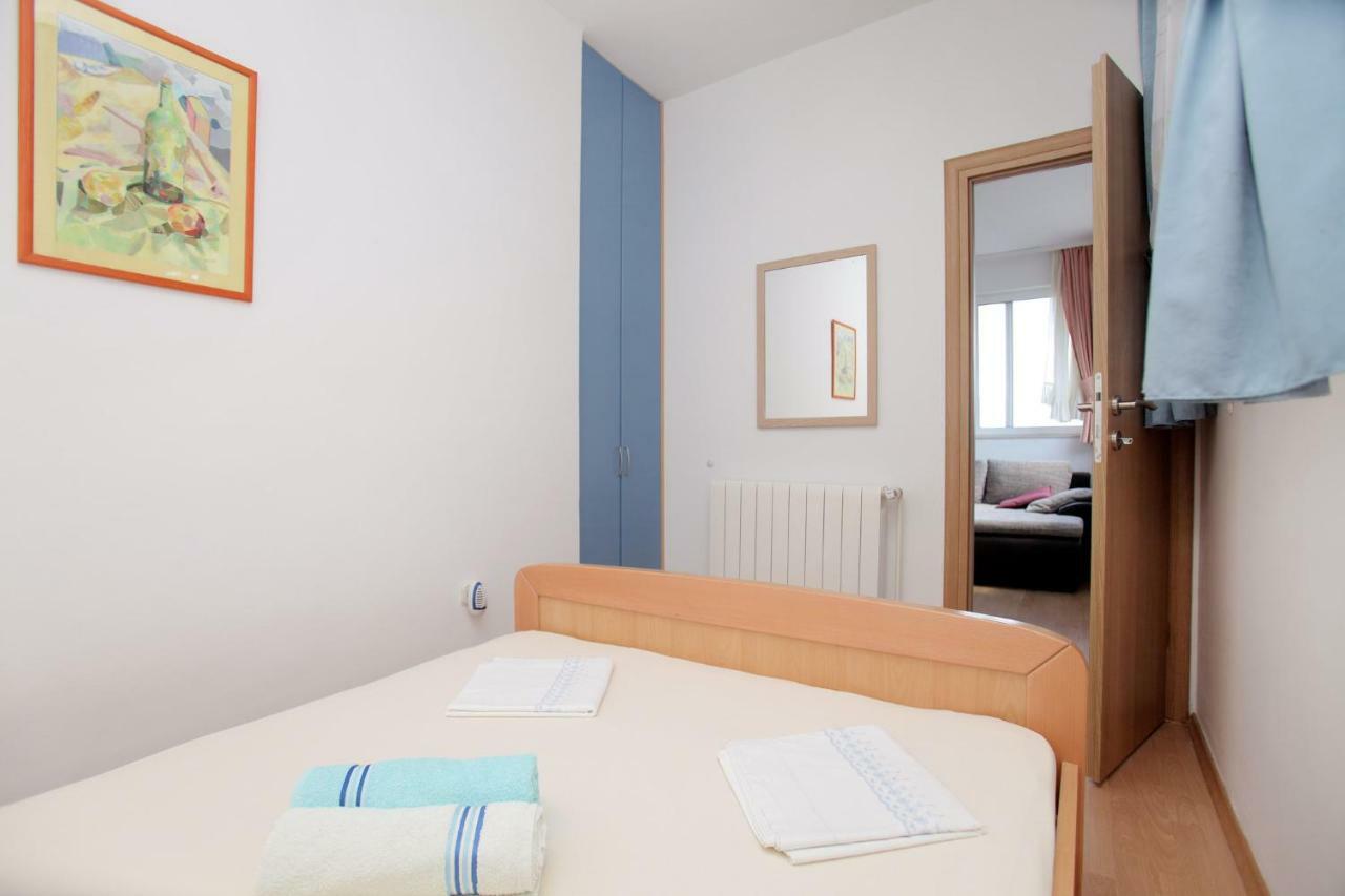 Apartments Viki Трогир Екстериор снимка
